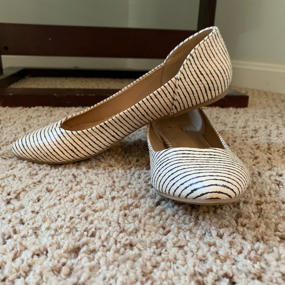 2/$15 Cute Flats!